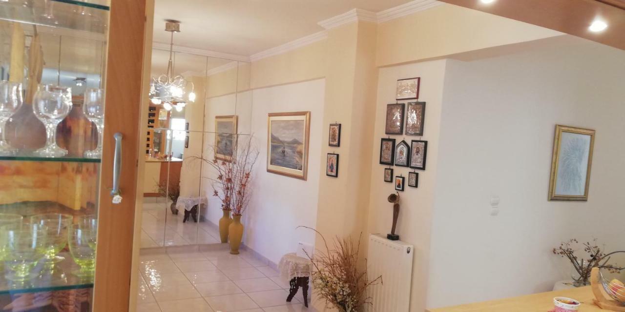 Apartment Giorgos 卡拉马塔 外观 照片