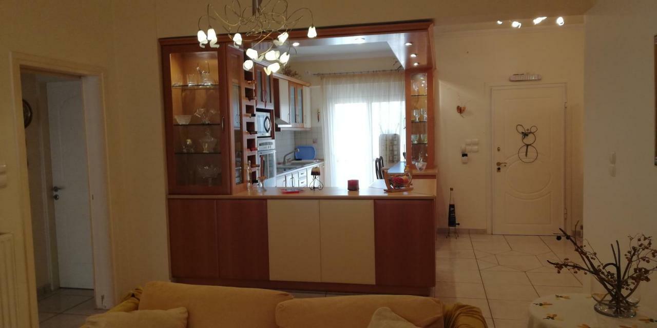 Apartment Giorgos 卡拉马塔 外观 照片