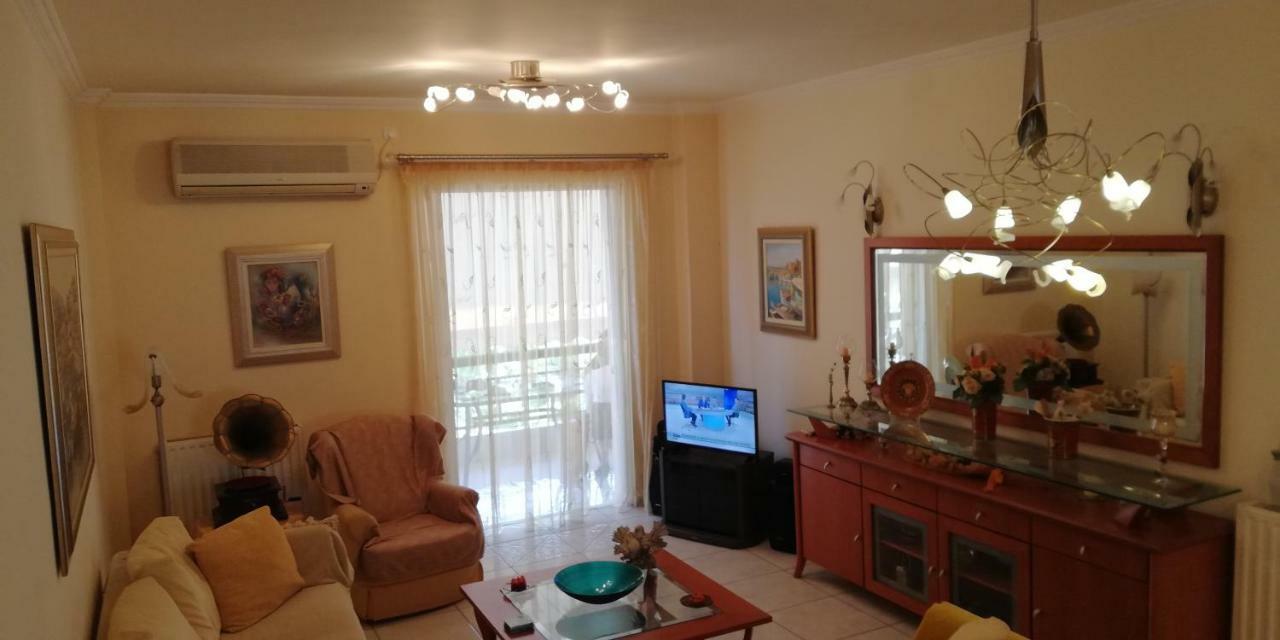 Apartment Giorgos 卡拉马塔 外观 照片