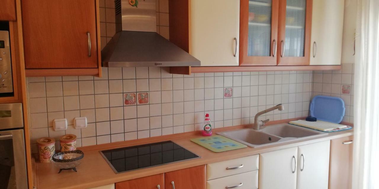 Apartment Giorgos 卡拉马塔 外观 照片